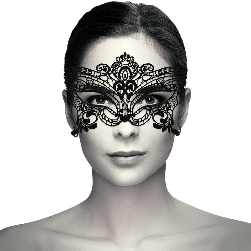 Vue détaillée du masque dentelle noire