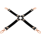 Vue détaillée du hogtie BDSM vegan noir