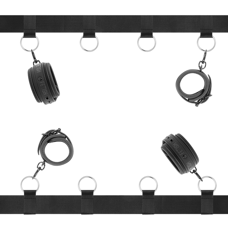 Vue détaillée des attaches de lit BDSM en néoprène