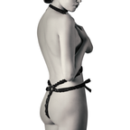 Vue de côté de l’ensemble lingerie avec bas assorti noir Coquette Chic Desire