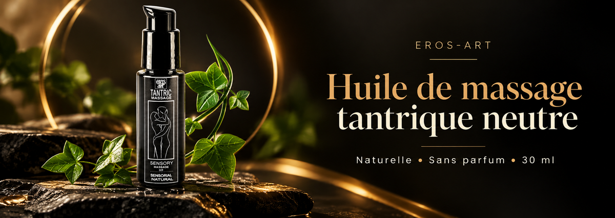 Bannière de l’huile de massage tantrique neutre Eros-Art 30 ml, avec flacon noir à pompe entouré de feuillage vert, sur fond noir élégant aux reflets dorés.