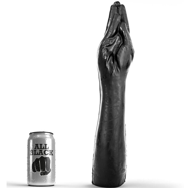 Poing réaliste géant noir All Black de 40 cm présenté à côté d’une canette pour l’échelle