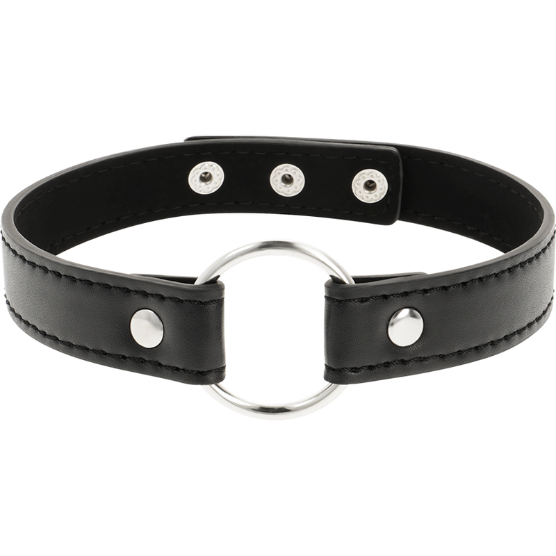 Collier noir en cuir végan avec anneau central et trois boutons-pression, vue seule